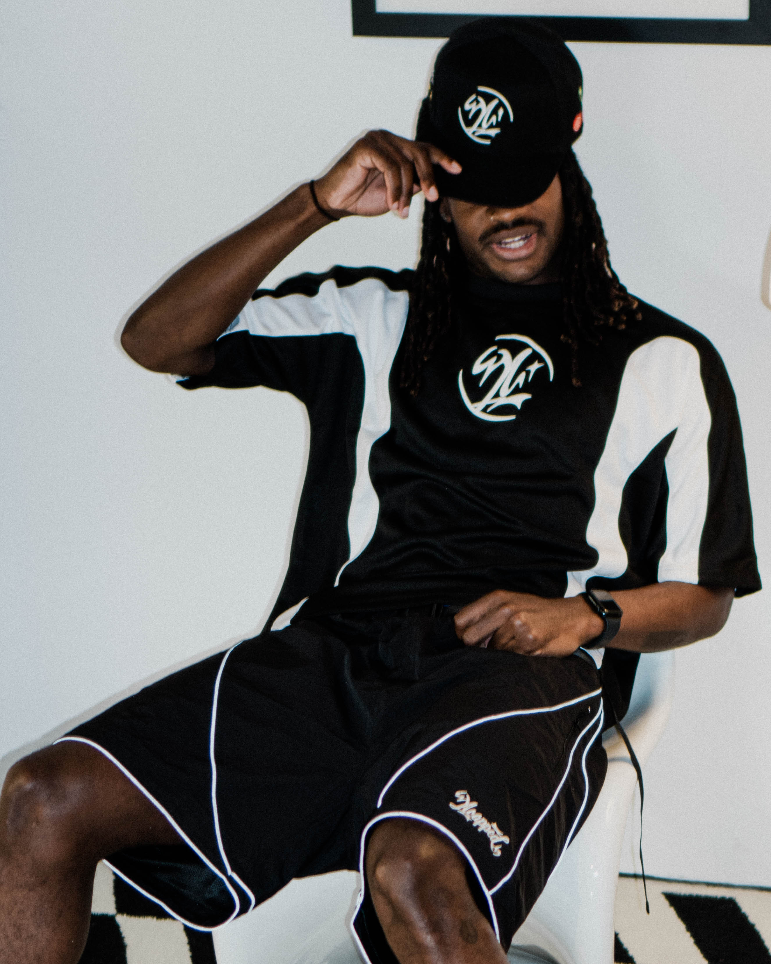 8-BALL BLACK SHINE SHELL SHORTS