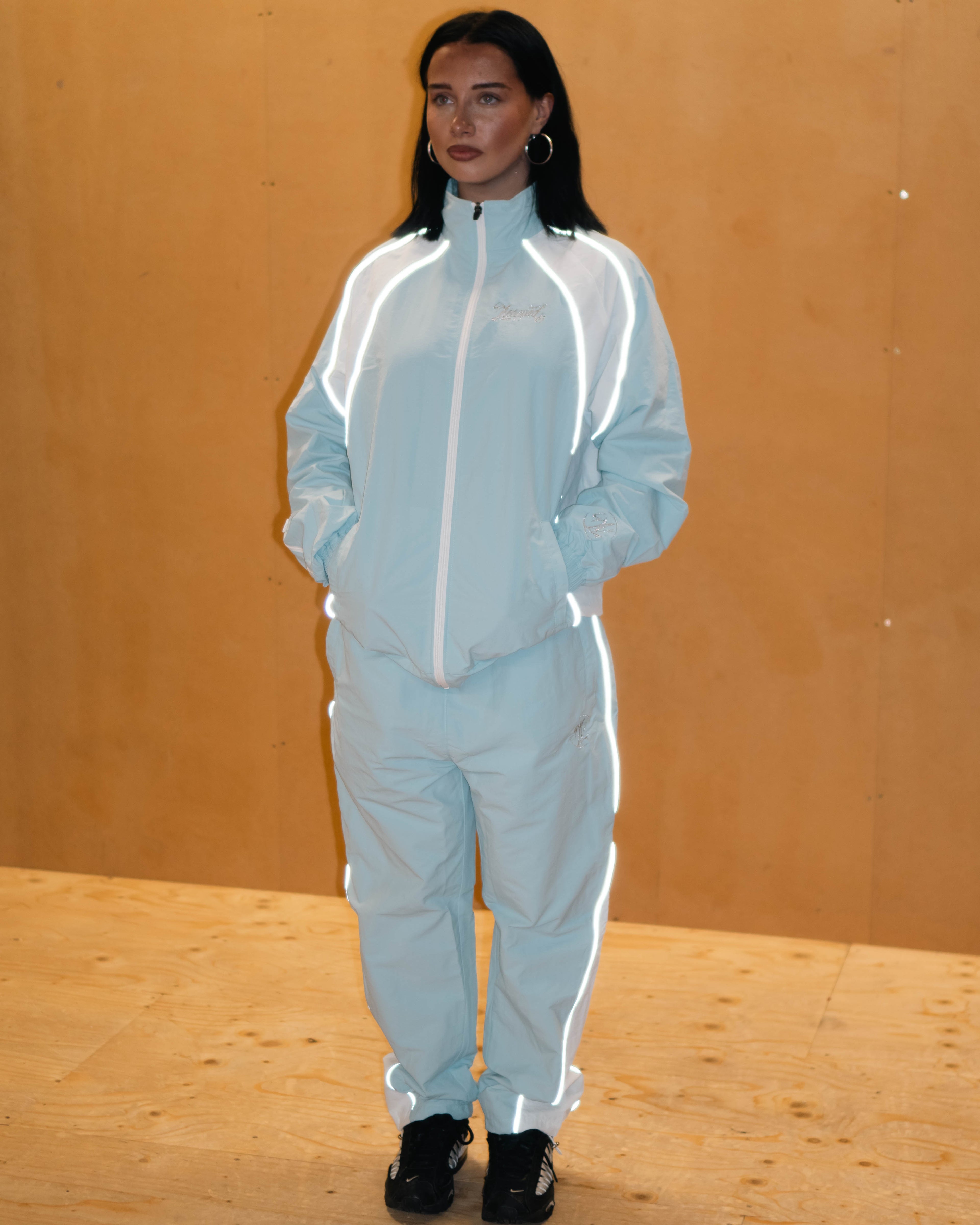 BLUE DREAM SHELL PANTS